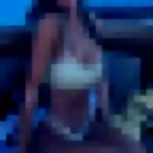 Flore, femme de 36 ans veut rencontre adulte à Aix-en-Provence