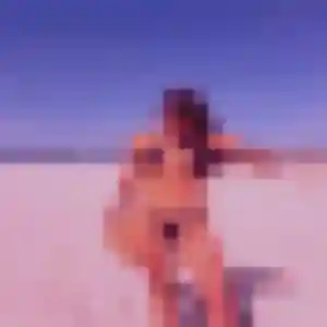 Louna, 19 ans, en ligne à Arnage pour un rencontre adulte