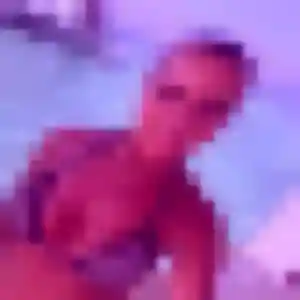 Delphine, 30 ans, cherche un rencontre adulte à Betton