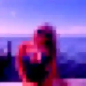Erika, 24 ans, en ligne à Bois-Colombes pour une rencontre coquine