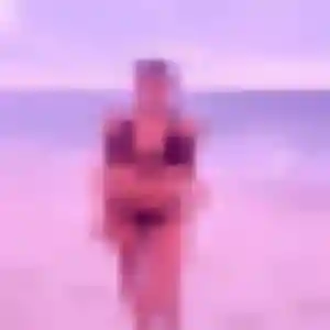 Sibylle, 22 ans, connectée à Bormes-les-Mimosas pour un rencontre adulte