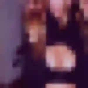 Lou-Anne, 32 ans, connectée à Brest pour une rencontre coquine