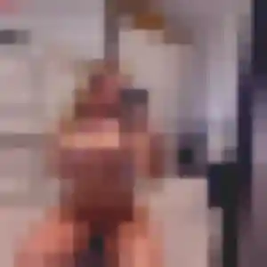Photo de Diane à Carquefou (20 ans) - rencontre adulte discret