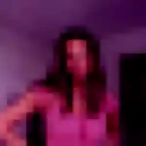 Contacte Huguette, 22 ans à Chartres en privé