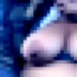 Natacha, 25 ans, en ligne à Choisy-le-Roi pour une rencontre coquine