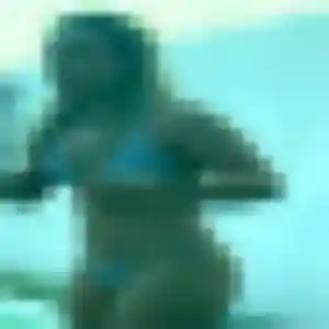 Anne-Sophie, 35 ans, en ligne à Claix pour un rencontre adulte