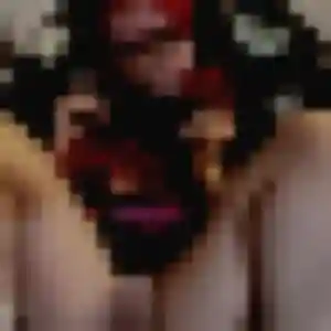 Wilhelmine, 24 ans, en ligne à Douvaine pour un rencontre adulte