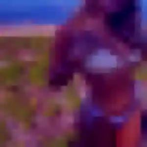Flore, femme de 20 ans propose rencontre adulte à Dunkerque