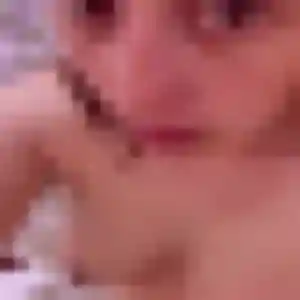 Sexy Kelly, 24 ans à Essarts-en-Bocage - la contacter