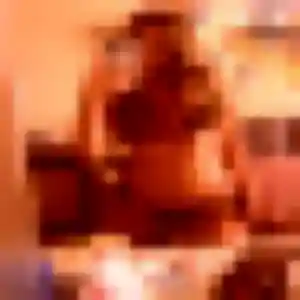 Valerie (38 ans) à Essarts-en-Bocage propose un rencontre adulte aujourd'hui