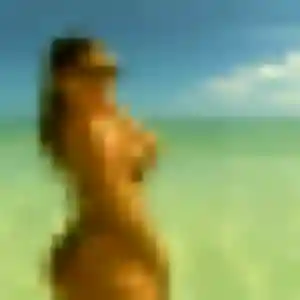 Aisha, 38 ans, en ligne à Flines-lez-Raches pour un rencontre adulte