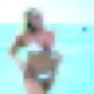 Découvre Vicky, 35 ans à Gap en privé