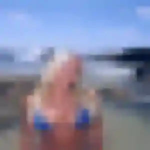 Estee (37 ans) à Grand-Champ propose un rencontre adulte ce soir