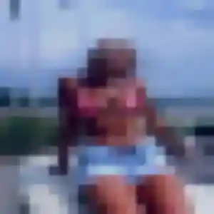 Nadia, 21 ans, disponible à Grandchamp-des-Fontaines pour une rencontre coquine