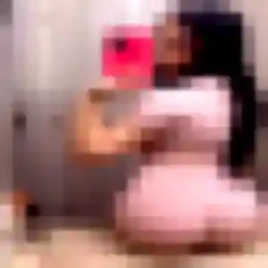 Contacte Ariane, 31 ans à Haubourdin en privé