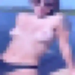 Cyrielle, fille de 24 ans cherche rencontre adulte à La Garenne-Colombes
