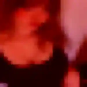Dounia, 21 ans, en ligne à Lagnieu pour une rencontre coquine