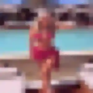 Dounia, 23 ans, dispo pour rencontre adulte à Laudun-l'Ardoise