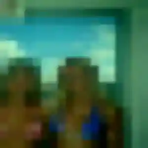 Ines, 22 ans, connectée à Le Lorrain pour un rencontre adulte
