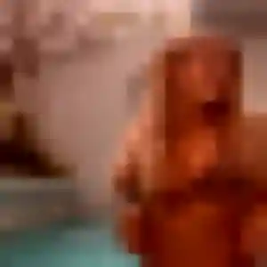 Leontine, 36 ans, en ligne à Le Mesnil-Saint-Denis pour un rencontre adulte