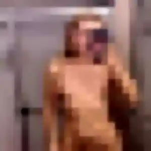 Photo exclusive de Estelle, 25 ans à Les Trois-Bassins - plan discret