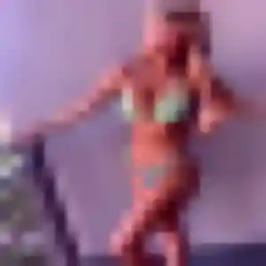 Jolie Wilhelmine, 21 ans à Mâcon - voir sa photo