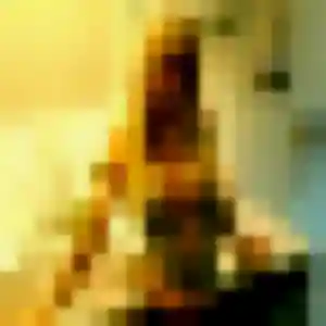 Gabrielle, 20 ans, connectée à Montluçon pour une rencontre coquine