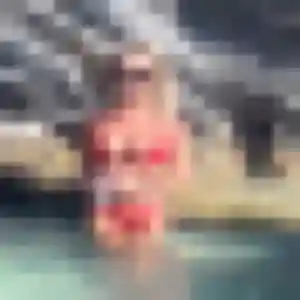 Rejoins Capucine, 44 ans à Moulins gratuitement