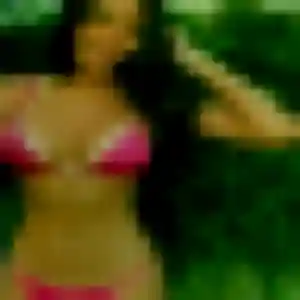 Photo privée de Celeste, 30 ans à Octeville-sur-Mer - plan discret