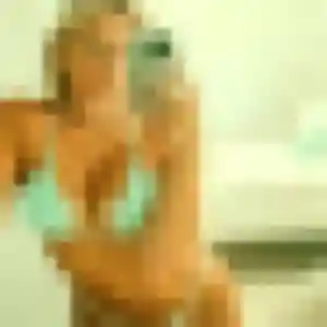 Axelle, fille de 40 ans cherche rencontre adulte à Ollioules