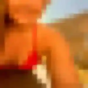 Elsa de Orange, 21 ans - rencontre adulte en toute liberté