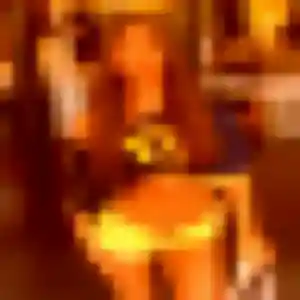 Gwendoline, femme de 29 ans cherche rencontre adulte à Parentis-en-Born