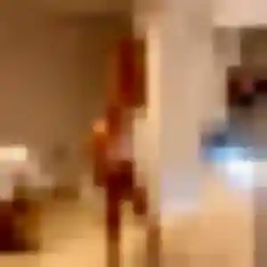 Charmante Melodie, 25 ans à Pierrelaye - voir sa photo