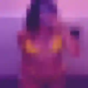 Photo de Virginie à Plédran (26 ans) - rencontre adulte gratuit