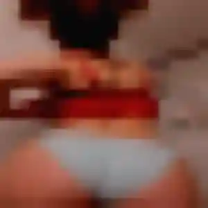 rencontre adulte à Ploemeur : photo de Fabienne, 22 ans - inscription gratuite