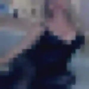 Sexy Naomi, 19 ans à Pouzauges - découvrir son profil