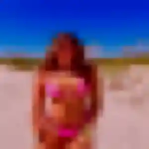 Wanda, 33 ans, dispo pour rencontre adulte à Reignier-Ésery