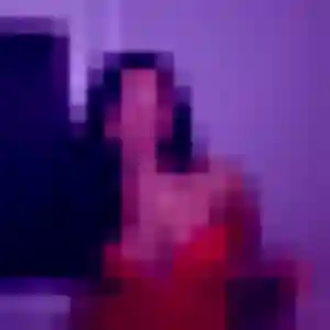Constance, 25 ans, cherche un rencontre adulte à Saint-Chamas