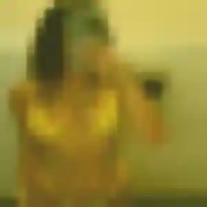 rencontre adulte à Saint-Cyr-sur-Mer : profil de Charlotte, 19 ans - sans engagement