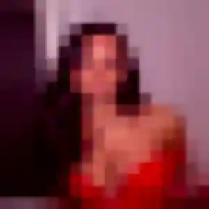Rencontre Tatiana, 30 ans à Saint-Denis-lès-Bourg en privé