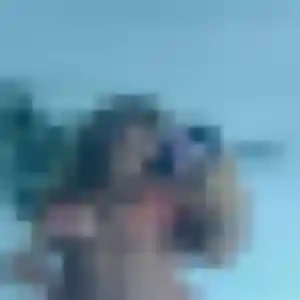 Anne-Sophie, 36 ans, connectée à Saint-Galmier pour un rencontre adulte