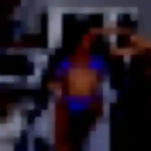Yasmina, 38 ans, dispo pour rencontre adulte à Saint-Jean-de-la-Ruelle