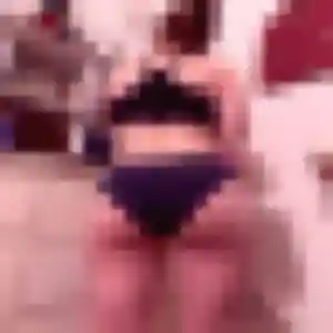 Pauline (22 ans) à Saint-Jean attend un rencontre adulte aujourd'hui