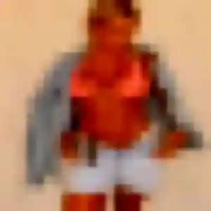 Giulia, 40 ans, cherche un rencontre adulte à Saint-Lyphard