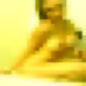 Contacte Karen, 25 ans à Saint-Maixent-l'École gratuitement