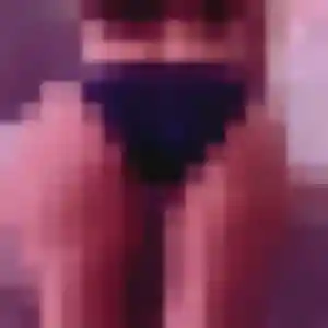Contacte Florence, 19 ans à Saint-Mars-du-Désert en privé
