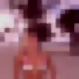 Belle Erika, 40 ans à Saint-Pierre-du-Mont - la contacter