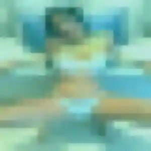 rencontre adulte à Saint-Saturnin-lès-Avignon : photo de Ulrike, 19 ans - inscription gratuite