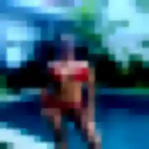 Photo de Graziella à Saint-Victoret (28 ans) - rencontre adulte anonyme