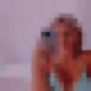 Photo exclusive de Louna, 28 ans à Salles - rencontre coquine